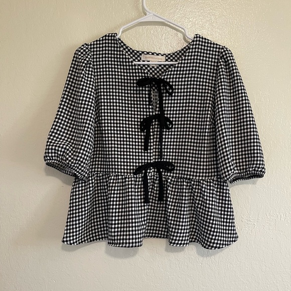 Monteau Tops - Monteau Black and White Checkered Top with Bow Details